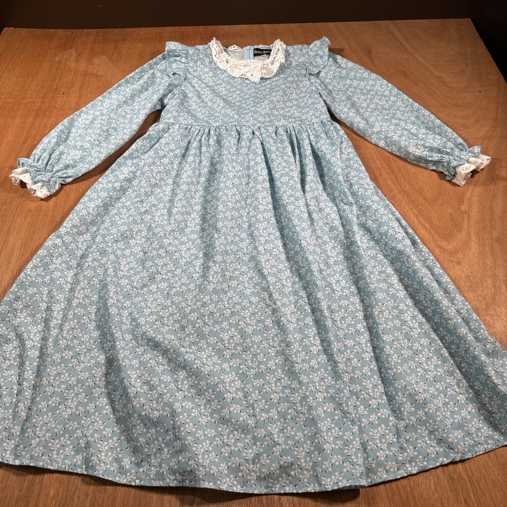 Scarlet Darkness Dress Kids 12Y Blue Floral Lace Cottagecore Prairie Long Sleeve